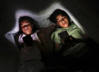 Estudo mostra impacto de vídeos curtos no desenvolvimento infantil Estudo mostra impacto de vídeos curtos no desenvolvimento infantil