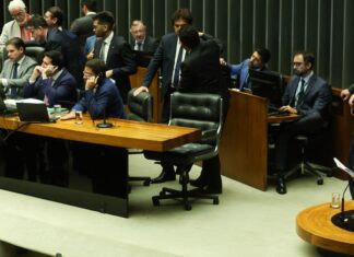 Câmara aprova em segundo turno PEC da Segurança Pública