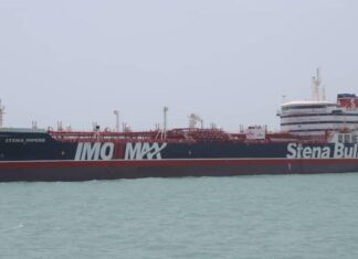 Irã pode fechar Estreito de Ormuz se bloqueio naval dos EUA persistir Irã diz ao mundo para se preparar para petróleo a US$ 200 o barril