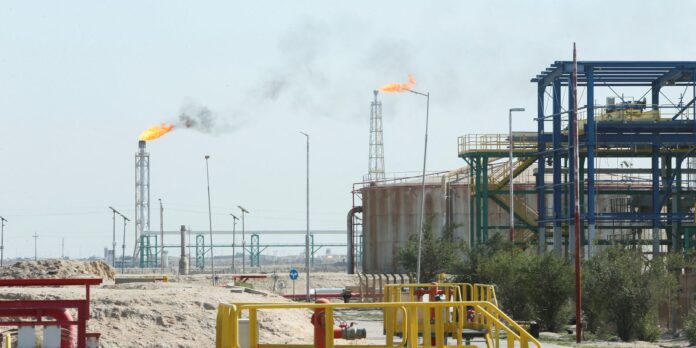 Pressão econômica da resistência do Irã força novo recuo dos EUA
