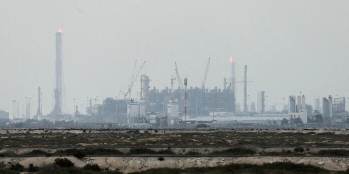 Irã volta a atacar Catar após Trump ameaçar destruir campo de gás Pars
