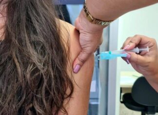 Bahia Aplica Mais De 208 Mil Doses Da Vacina Contra A Gripe No Dia D