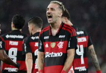 Flamengo derrota Remo por 3 a 0 e entra no G4 do Brasileiro Flamengo derrota Remo por 3 a 0 e entra no G4 do Brasileiro