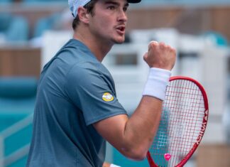 Fonseca vence mais uma e terá número 6 pela frente no ATP de Munique João Fonseca vence estreia em Miami e terá Alcaraz na 2ª rodada