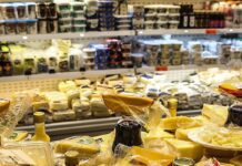 Crédito e emprego explicam vendas no comércio em patamar recorde