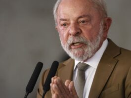 Lula zera imposto e subsidia diesel para conter alta do petróleo