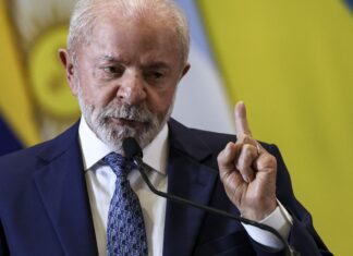 Lula faz apelo à paz, condena corrida armamentista e critica ONU