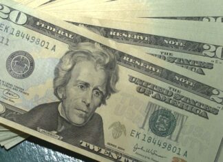 Apesar de guerra, dólar cai 1,27%, e bolsa sobe 3% na semana