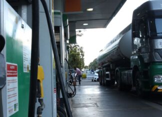 Governo e estados chegam a acordo para derrubar preço do diesel
