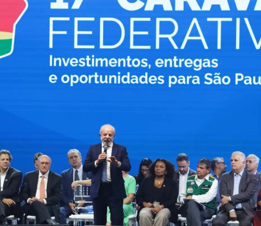 Lula questiona BC sobre corte da Selic: “esperava pelo menos 0,5%”