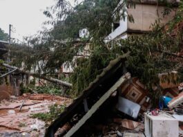 Lula assina MPs de apoio às vítimas das enchentes em Minas Gerais