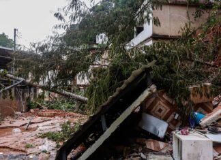 Lula assina MPs de apoio às vítimas das enchentes em Minas Gerais