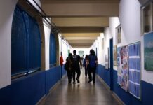 Enfrentamento à violência é desafio para 71,7% dos gestores de escolas