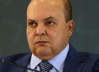 Ex-governador do DF não comparece à CPMI do Crime Organizado