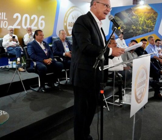 Alckmin anuncia R$ 10 bilhões para modernização de máquinas agrícolas