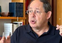 Hiperglobalização está em crise, diz economista Eduardo Giannetti Hiperglobalização está em crise, diz economista Eduardo Giannetti