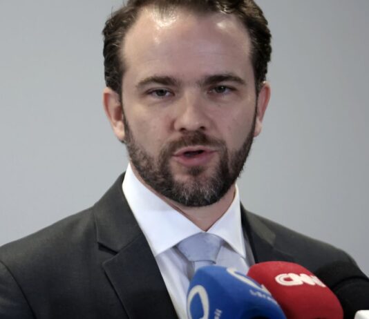 Novo Desenrola permitirá uso do FGTS para renegociação de dívidas