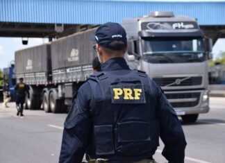 Adolescente Furta Carro Dos Pais E Roda 550 Km Para Encontrar Garota Que Conheceu No Roblox