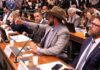 Deputados que ocuparam mesa da Câmara têm mandato suspenso por 60 dias