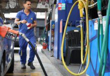 Governo fixa subvenção da gasolina em R$ 0,44 por litro