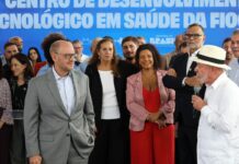Lula pede que governador do RJ trabalhe para prender milicianos