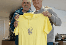 Pentacampeão com a seleção, Felipão é homenageado na Granja Comary Pentacampeão com a seleção, Felipão é homenageado na Granja Comary