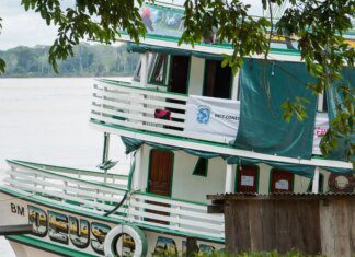 Expedição leva atendimento em saúde a ribeirinhos de Rondônia