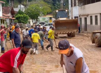 Governo libera R$ 305 milhões para áreas atingidas por desastres