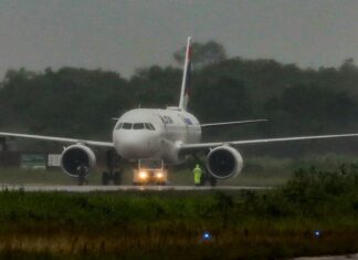 Governo prorroga descontos no querosene de aviação e no biodiesel