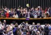 Saiba como votaram os deputados na PEC que acaba com a escala 6×1