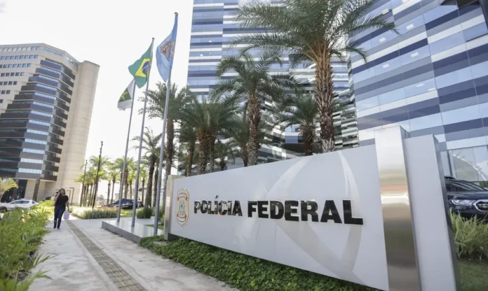 movimentacao-pf_mcamgo_abr_31082023-3.webp.webp
