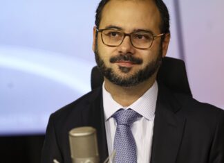 Governo avalia aumento de contratação pelo MEI com o fim da 6×1