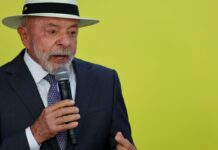 Presidente Lula homenageia mães e lembra da perseverança de D. Lindu