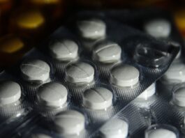Fiocruz vai produzir remédio de alto custo contra esclerose para o SUS