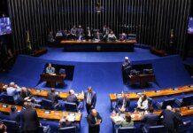 PEC pelo fim da escala 6×1 aguarda tramitação no Senado
