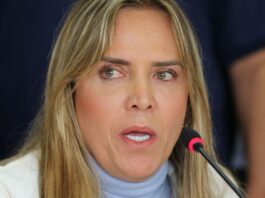Governadora do DF recebe alta após apresentar quadro de pneumotórax