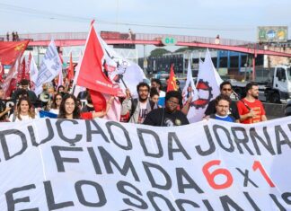 Ato no Rio abre dia nacional para pressionar Senado pelo fim da 6×1