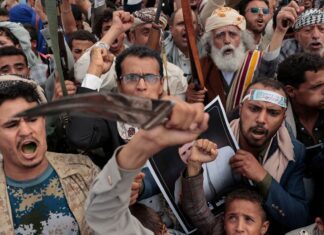 Houthis anunciam bloqueio naval contra Arábia Saudita
