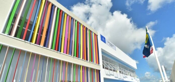 45404prefeitura-inaugura-nova-escola-municipal-do-beiru-em-arenoso-3.jpg