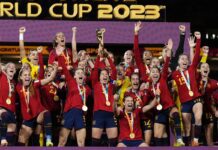 Finalista da Copa masculina, Espanha pode “unificar” títulos mundiais Finalista da Copa masculina, Espanha pode "unificar" títulos mundiais