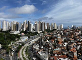 Salvador Terá Chuva, Ventos Fortes E Aberturas De Sol No Final De Semana