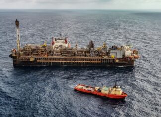 Petrobras anuncia descoberta de petróleo na Margem Equatorial