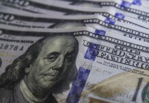 Dólar cai para R$ 5,10, após juros serem mantidos nos EUA