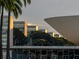 Congresso se aproxima do recesso sem votar PEC 6×1 e PL da Misoginia
