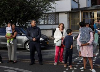 Chega a 273 o número de mortos em terremoto na Colômbia
