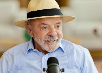 Pelo PT, Lula busca reeleição com foco em pautas sociais