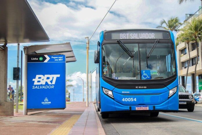 19_03_2025_Faixa-Azul-BRT-B2-Regiao-Pituba_Fot-Bruno-Concha_Secom_Pms-2-1024x682.jpg