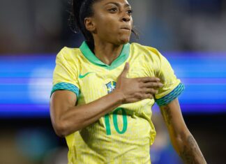 Barça anuncia Kerolin com valor recorde no futebol feminino brasileiro Barça anuncia Kerolin com valor recorde no futebol feminino brasileiro