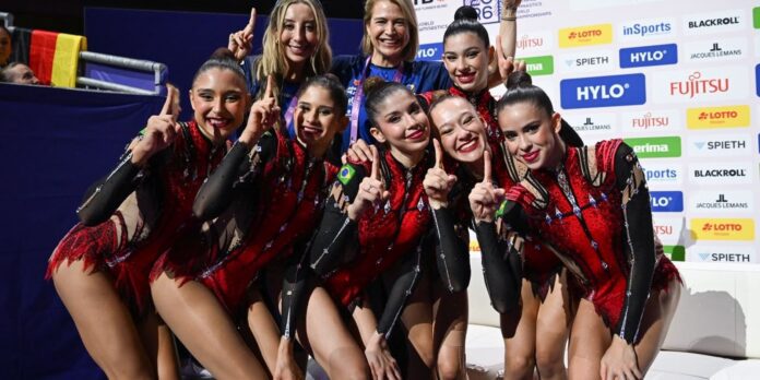 Brasil faz história e leva dois ouros no Mundial de Brasil faz história e leva dois ouros no Mundial de ginástica rítmica