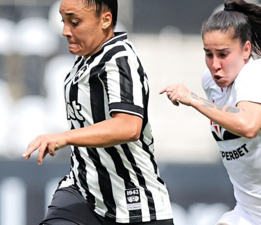 Brasileiro Feminino: São Paulo goleia, iguala líder e afunda Botafogo Brasileiro Feminino: São Paulo goleia, iguala líder e afunda Botafogo